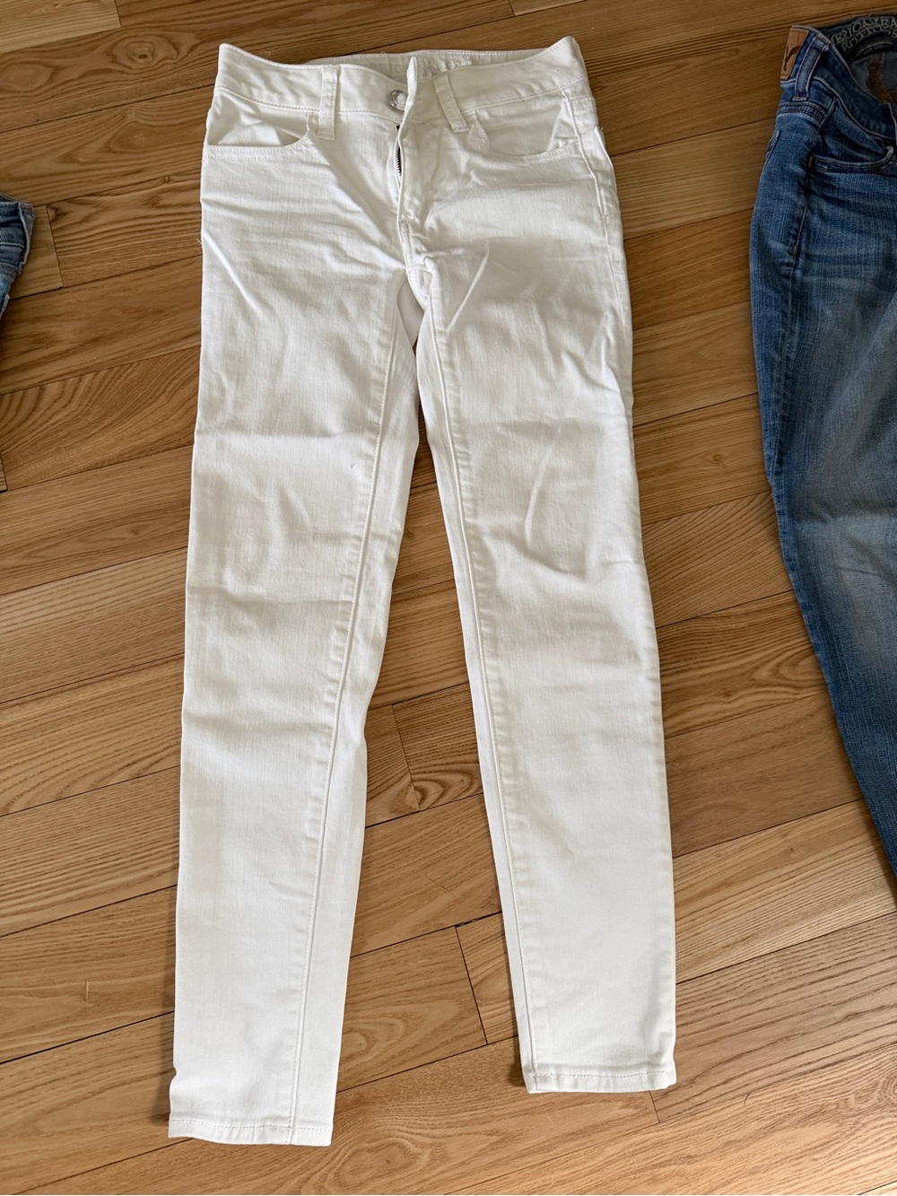 American Eagle Outfitters White Women's Skinny Jeans